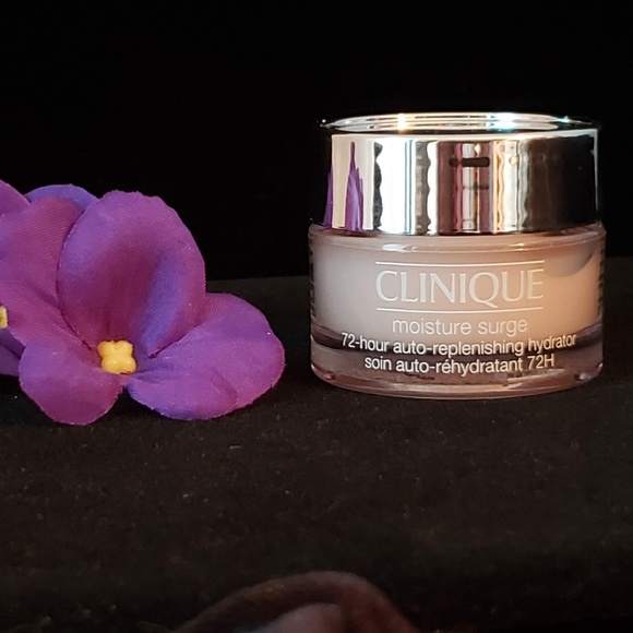 Clinique Other - Clinique 72 Hour Moisture Surge (mini)